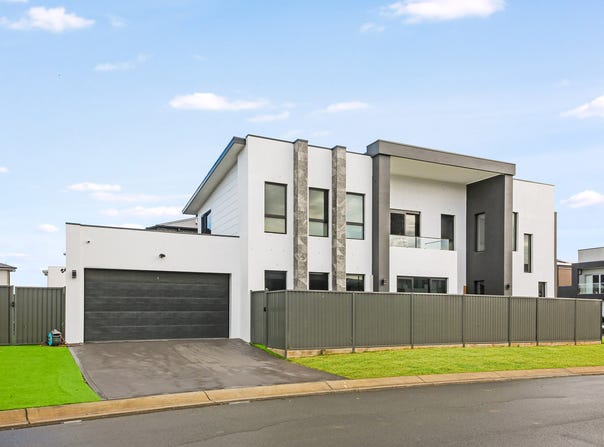 40 Hornet, Nirimba Fields, NSW 2763