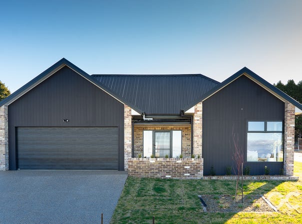 64 Centennial Crescent, Orange, NSW 2800