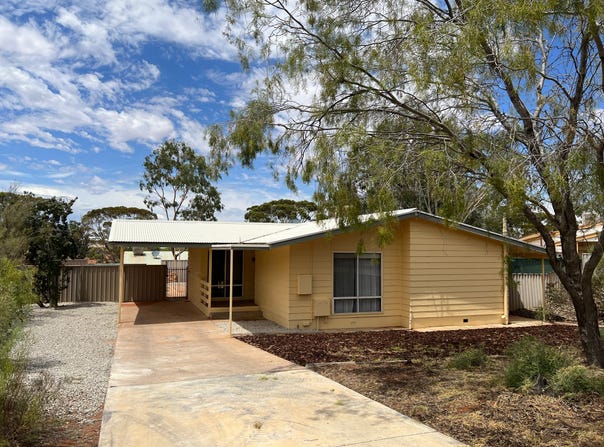 30 Mulgaria Crescent, Roxby Downs, SA 5725