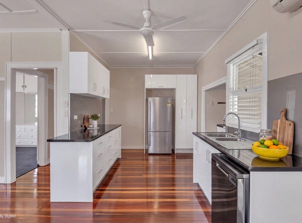 125 Jacaranda Street, North Booval, Qld 4304