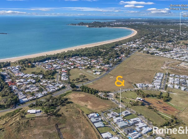 7 Shearwater Street, Shoal Point, Qld 4750