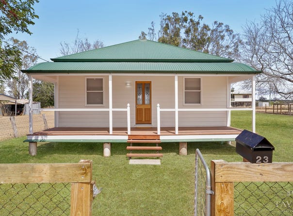 23 Church Street, Forest Hill, Qld 4342