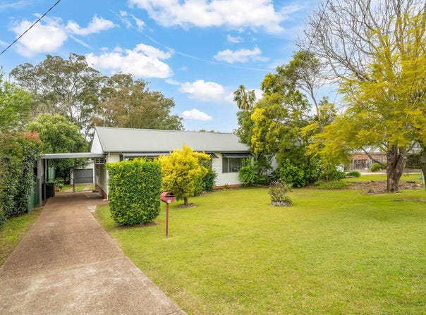 16 Tyrell Street, Tenambit, NSW 2323