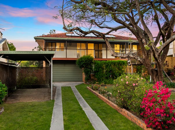 31 Illuta Avenue, Ferny Hills, Qld 4055