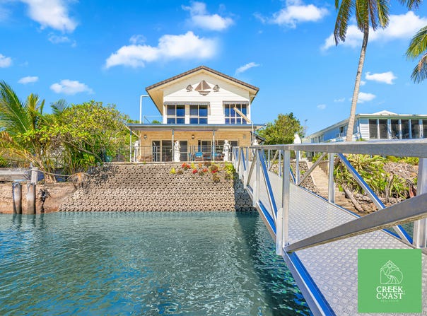 18 Esplanade, Tin Can Bay, Qld 4580