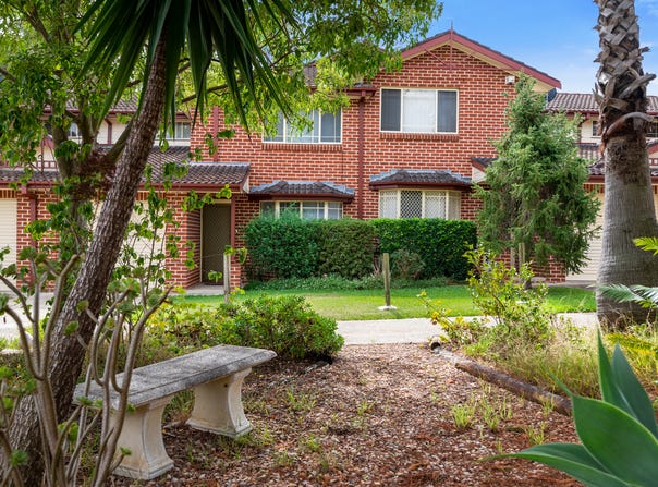 6/6 Wickfield Circuit, Ambarvale, NSW 2560