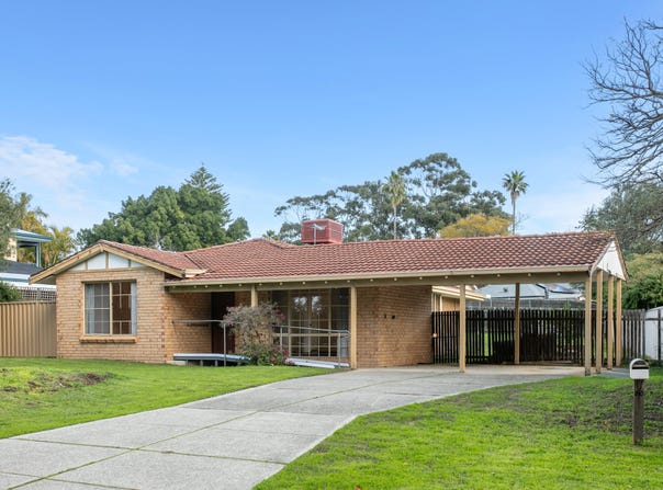 30 Mooro Drive, Mount Claremont, WA 6010