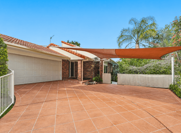 3 Wattle Glen Place, Robina, Qld 4226