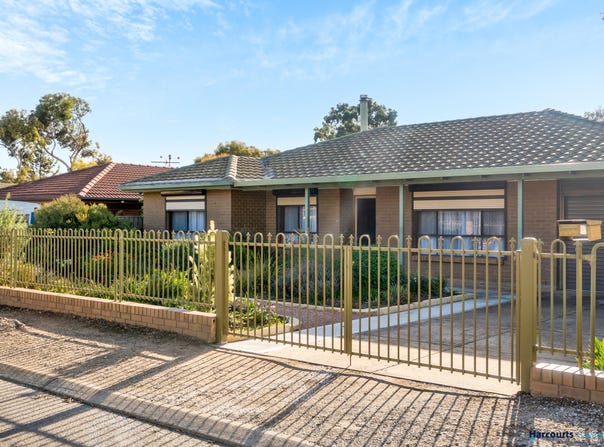 4 Barber Street, Willaston, SA 5118