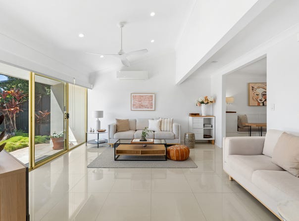 18 Marlborough Court, Ashmore, Qld 4214