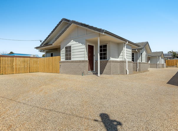 1&2/156 Taylor Street, Newtown, Qld 4350