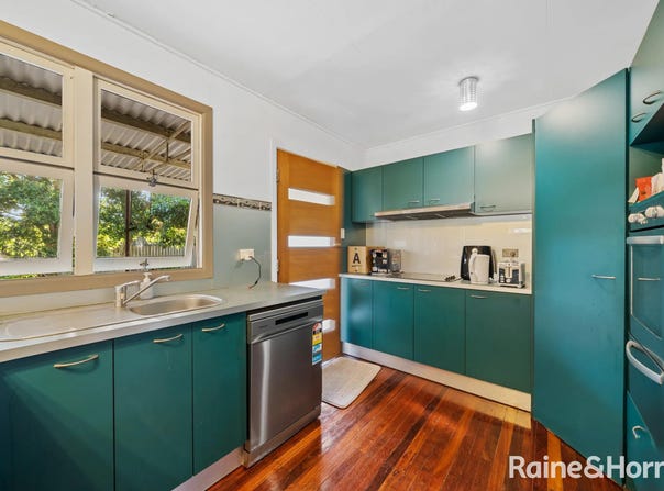 96 Third Avenue, Marsden, Qld 4132