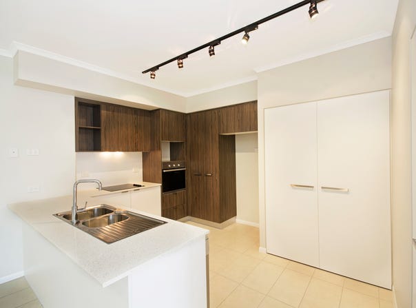 BLDG9/10 Kokoda Street, Idalia, Qld 4811