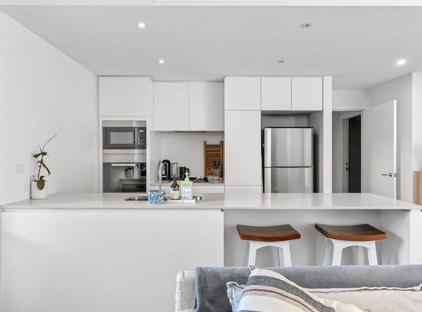 23/21 State Circle, Forrest, ACT 2603
