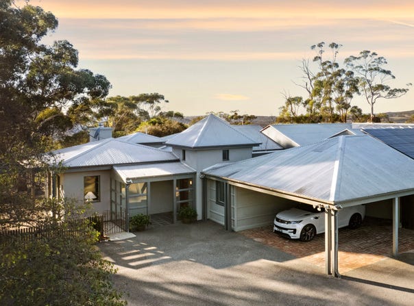 159 Dons Road, Newham, Vic 3442