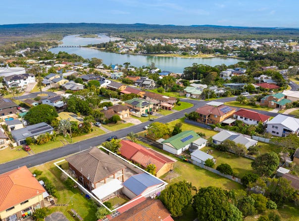 42 Pacific Crescent, Evans Head, NSW 2473