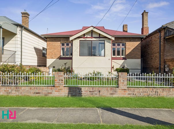 41 Chifley Road, Lithgow, NSW 2790