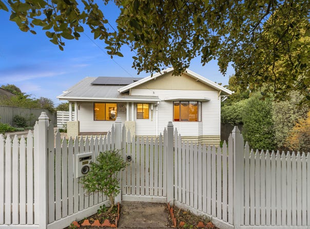 4 Mills Street, Maffra, Vic 3860