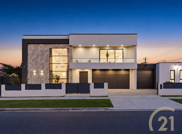 4 Mary Crescent, Liverpool, NSW 2170