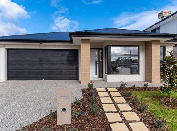 5 Hawksburn Road, Skye, Vic 3977