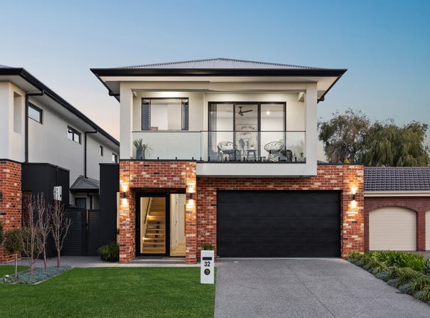 32 Beeston Way, West Lakes, SA 5021