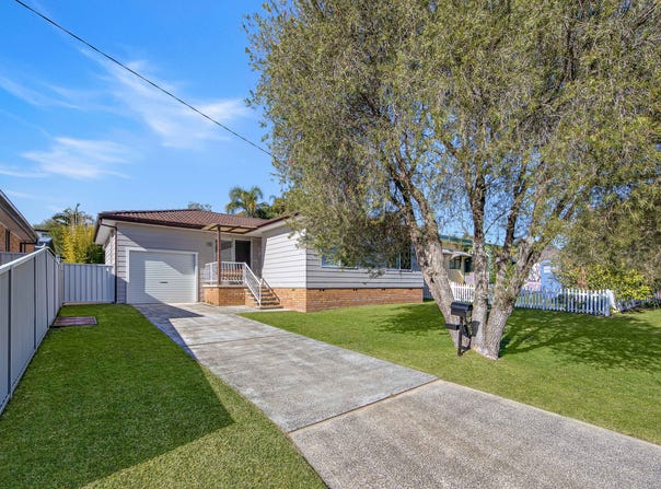 15 Phyllis Avenue, Kanwal, NSW 2259