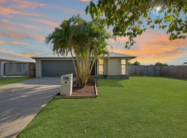 11 Lyam Place, Eimeo, Qld 4740