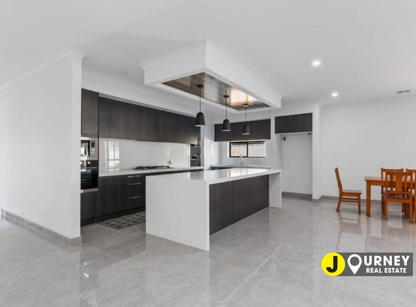 32 Stricta Circuit, Fraser Rise, Vic 3336