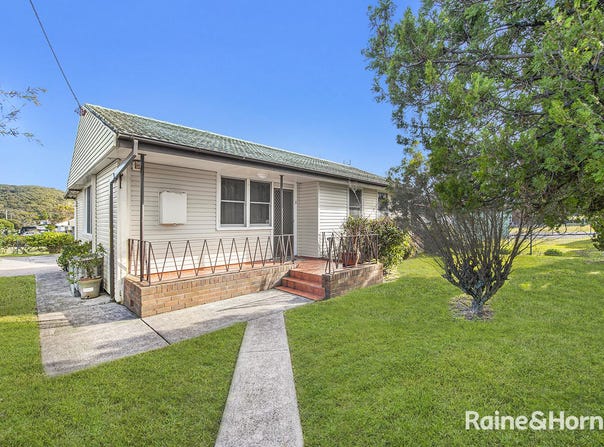 22 Alexander Avenue, Caves Beach, NSW 2281