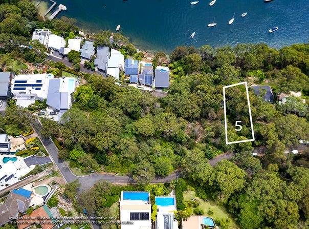 5 Clavering Road, Seaforth, NSW 2092