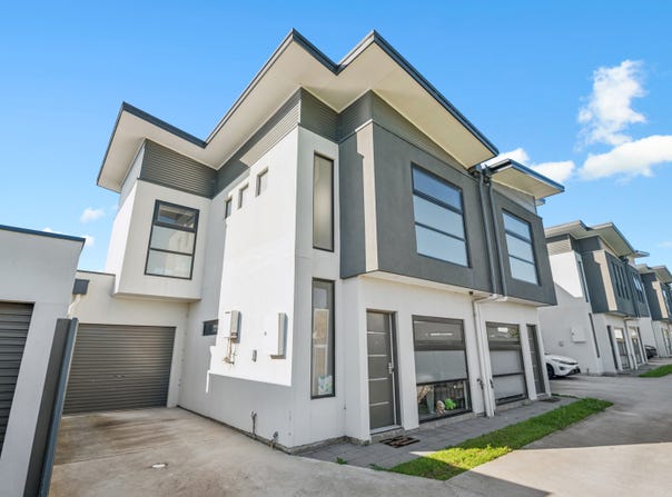 2/8 Trevor Street, Christies Beach, SA 5165