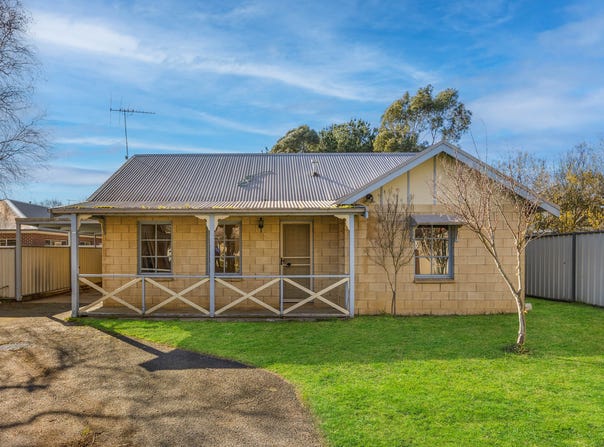 6/23 Stawell Street, Romsey, Vic 3434