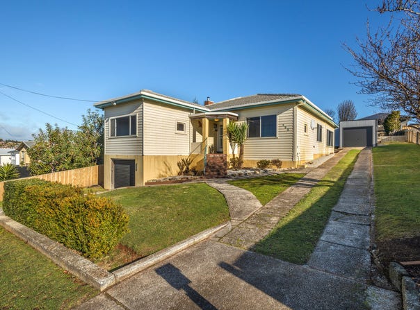 290 Mount Street, Upper Burnie, Tas 7320