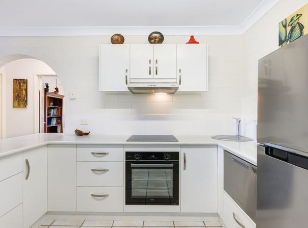 2/5 Maytown Close, Manoora, Qld 4870