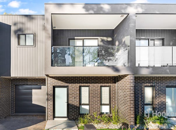 2/22 Boolarong Avenue, Chipping Norton, NSW 2170