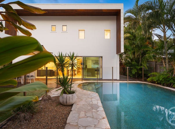9 Depper Street, Sunshine Beach, Qld 4567