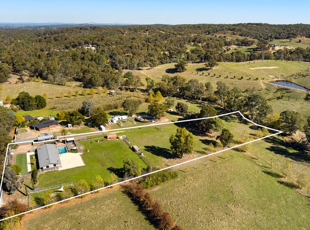 8763 Midland Highway, Barkers Creek, Vic 3451