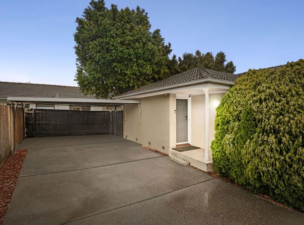 4/4 Burns Avenue, Clayton South, Vic 3169