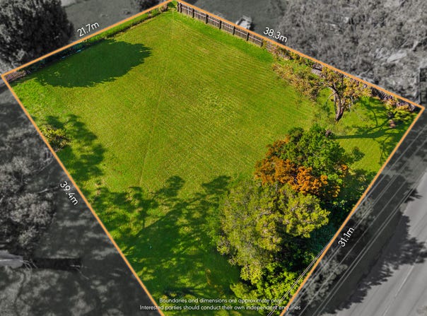 198-200 High Central Road, Macleay Island, Qld 4184