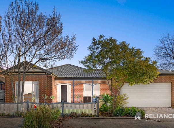 18 Yankos Drive, Werribee, Vic 3030