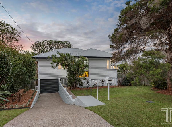 19 Nurstead Street, Camp Hill, Qld 4152