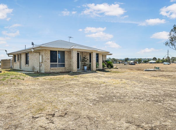 1 Baron Street, Jondaryan, Qld 4403