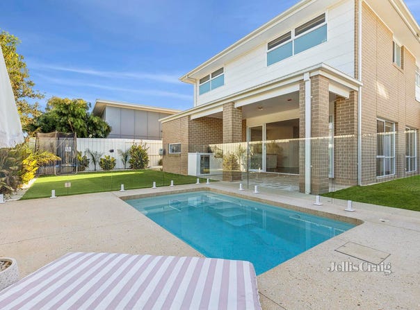 12 Ridley Street, Drysdale, Vic 3222