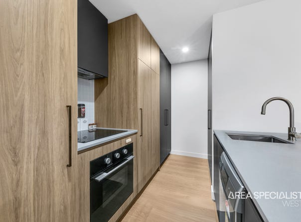 909B/294 Bell Street, Heidelberg West, Vic 3081