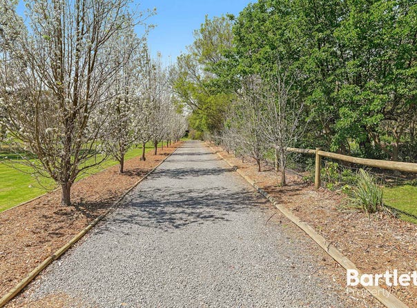 40 May Road, Beaconsfield, Vic 3807