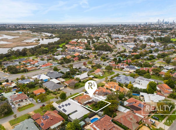 7 North Banff Road, Floreat, WA 6014