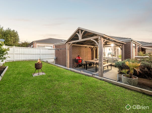 18 Alluvian Way, Carrum Downs, Vic 3201