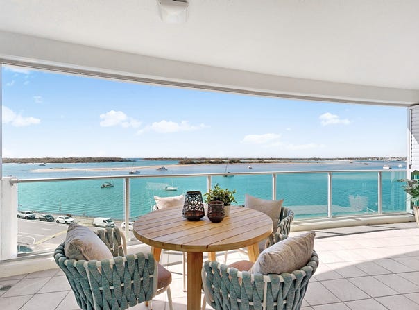 502/300 Marine Parade, Labrador, Qld 4215