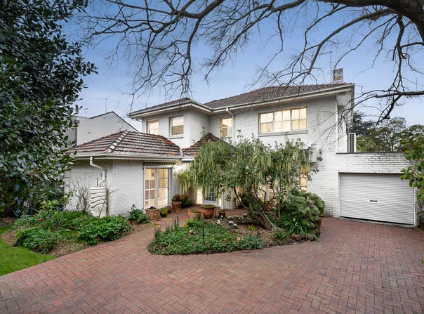 23 Findon Crescent, Kew, Vic 3101