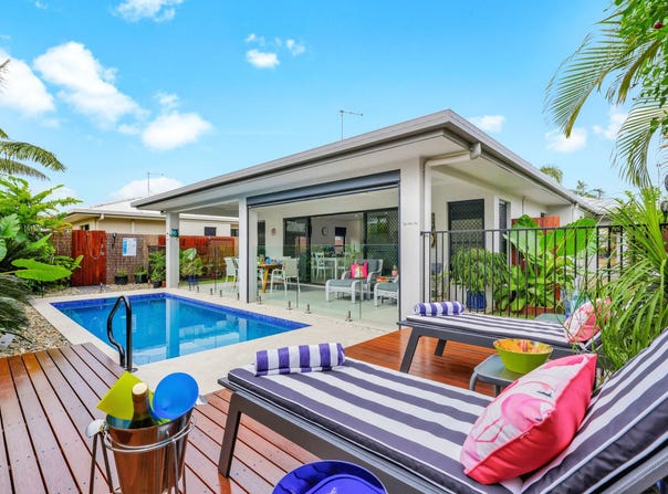 17 Arrowsmith Close, Smithfield, Qld 4878